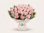 Bouquet "Dolce Tenerezza" con Rose Rosa Chiaro e Gypsophila – Fiori Bibo