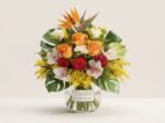 Bouquet Esotico di Lusso con Uccello del Paradiso e Orchidee