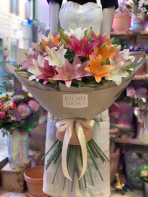 Bouquet "Gigli Misto Arcobaleno" – Colore, Profumo e Lusso – Fiori Bibo