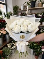 Mazzo "Peonia Bianca Reale" – Peonie Naturali a Cupola – Fiori Bibo